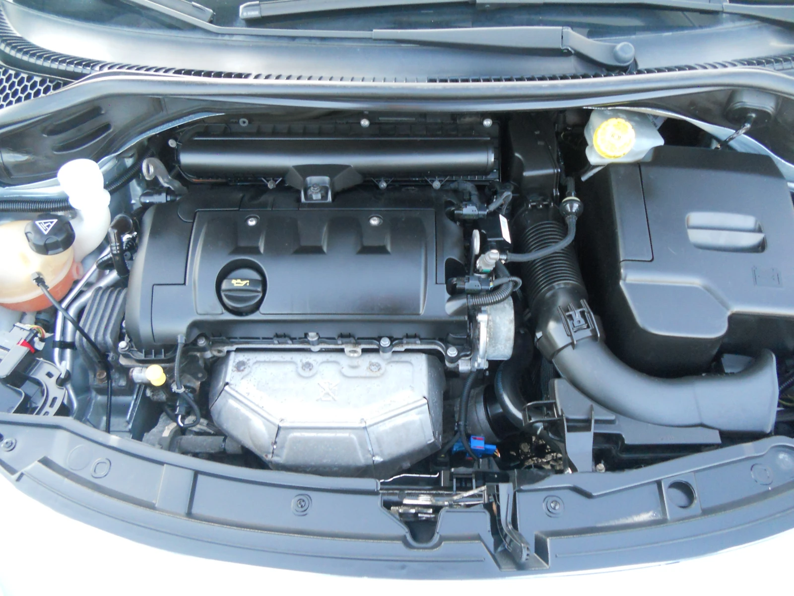 Peugeot 207 1.4i !!!!  +   | Mobile.bg   12