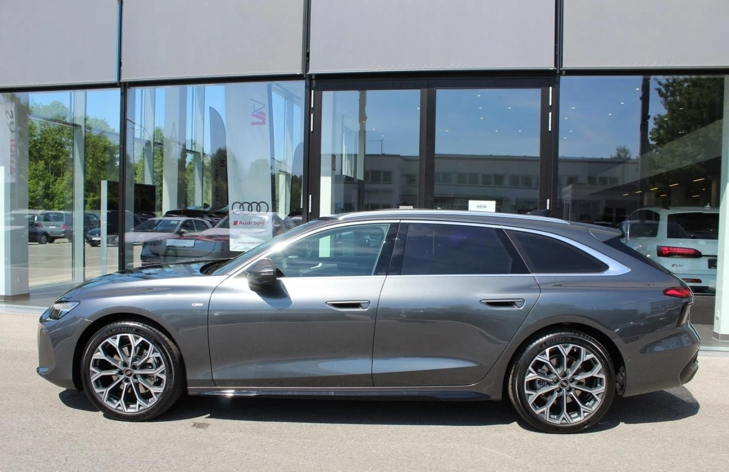 Audi A6 TFSI AVANT S-LINE TECH PAKET 360 MATRIX - изображение 2