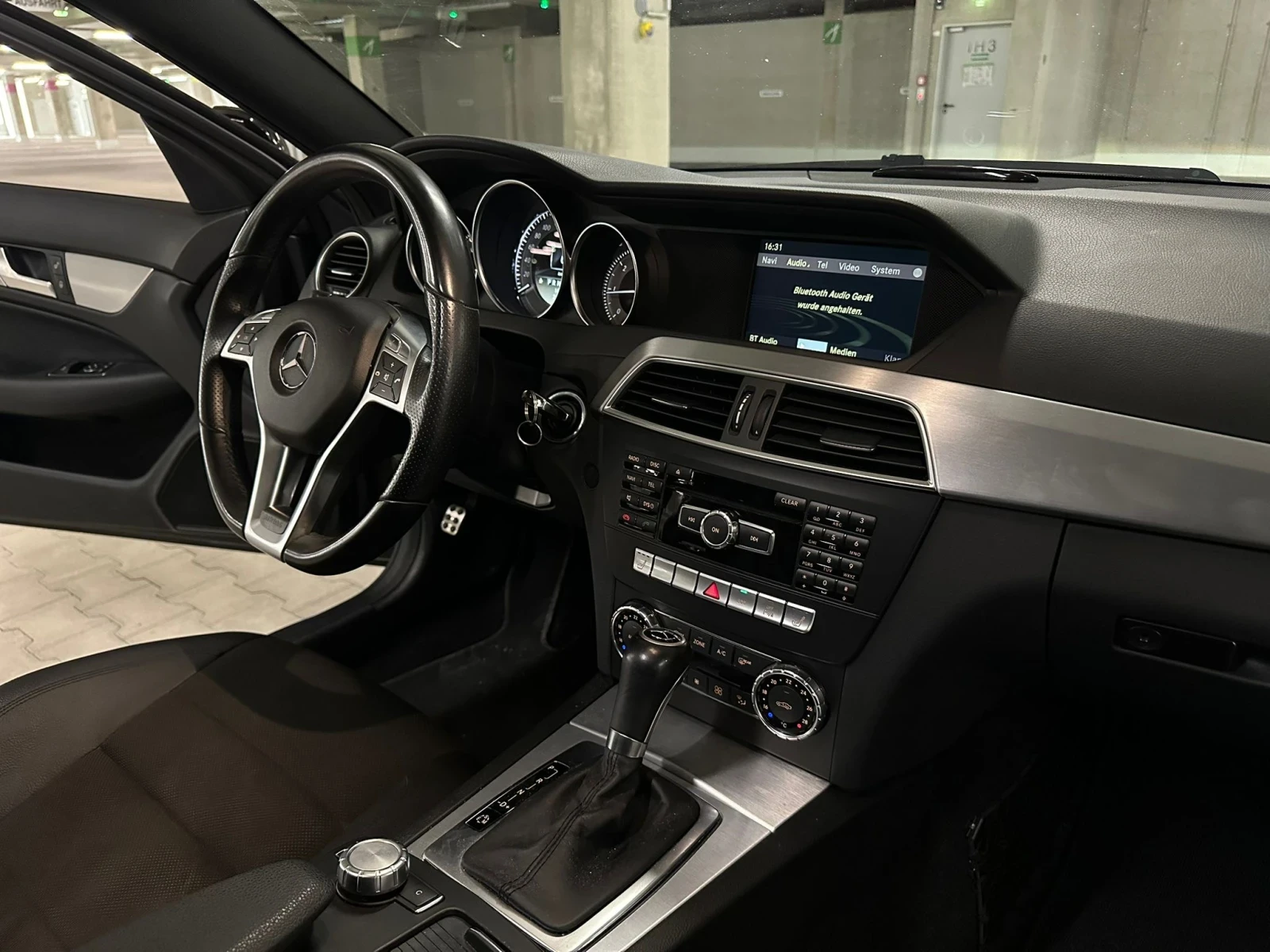 Mercedes-Benz C 250 AMG package / Регистриран - изображение 10