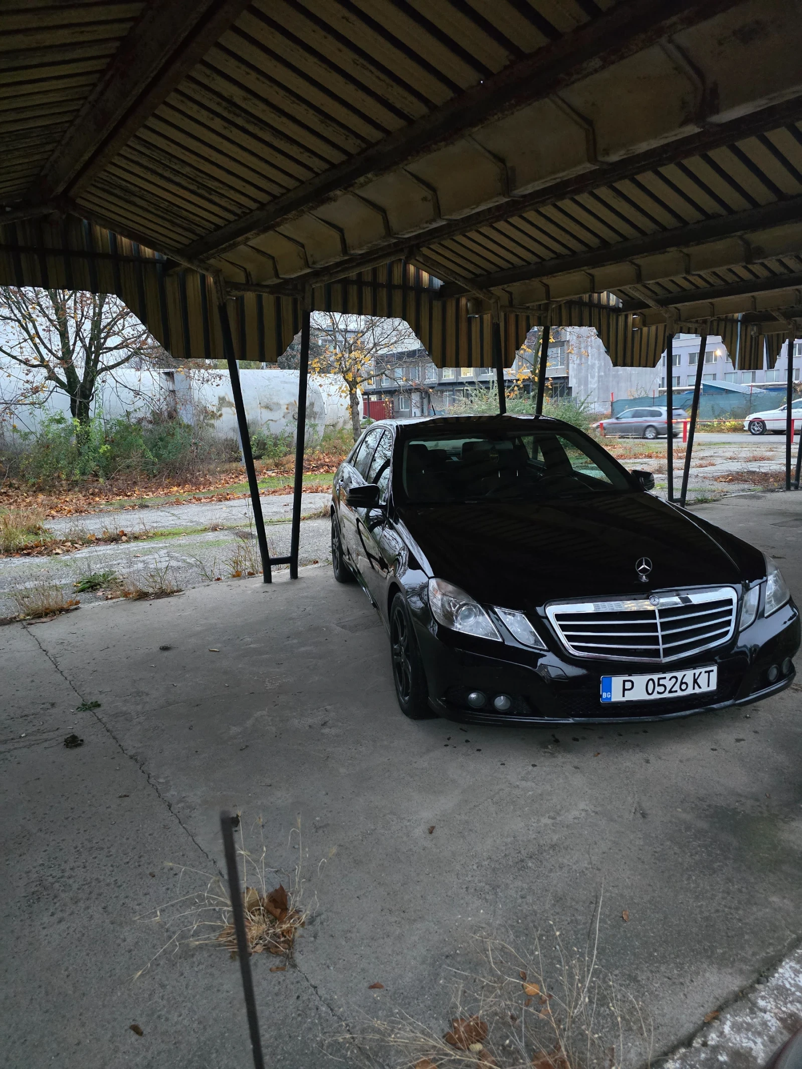 Mercedes-Benz E 220 Дизелов  - изображение 5