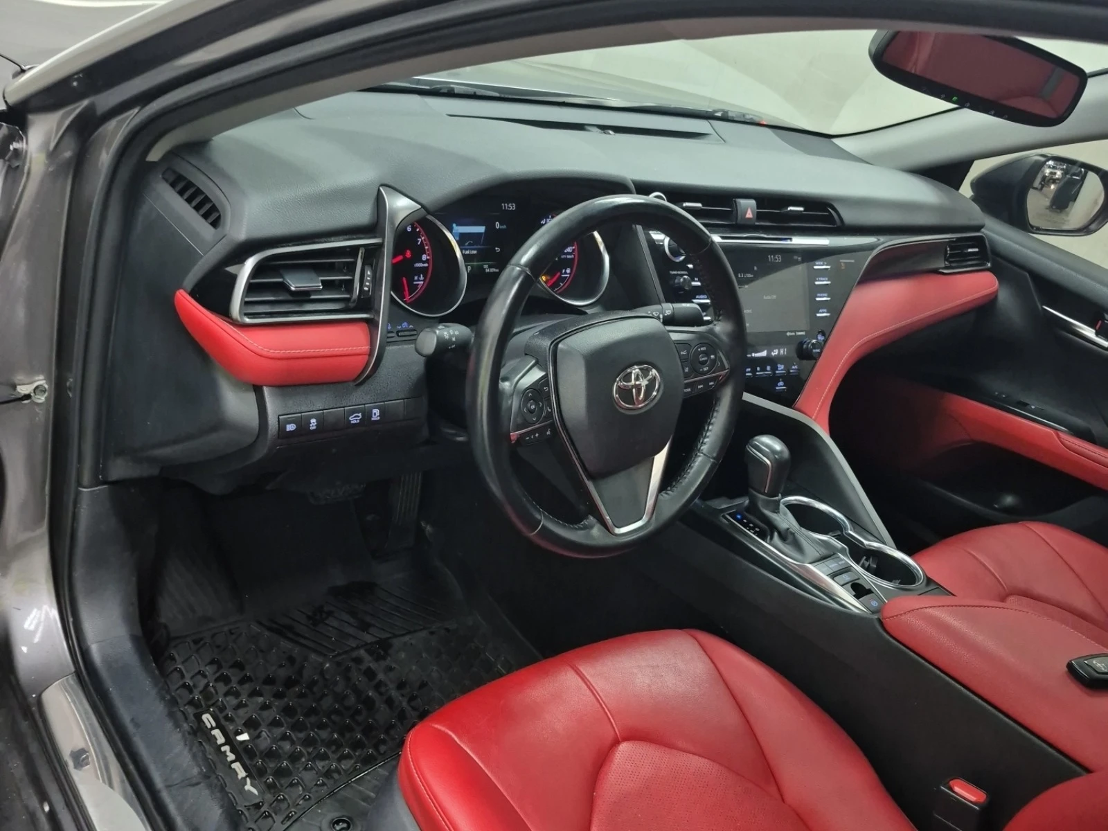 Toyota Camry XSE * * CARFAX * * АВТО КРЕДИТ * *  - изображение 8