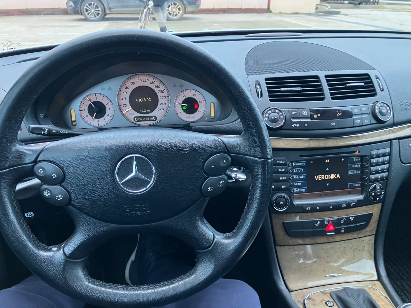 Mercedes-Benz E 220 220cdi Feis2008  - изображение 8