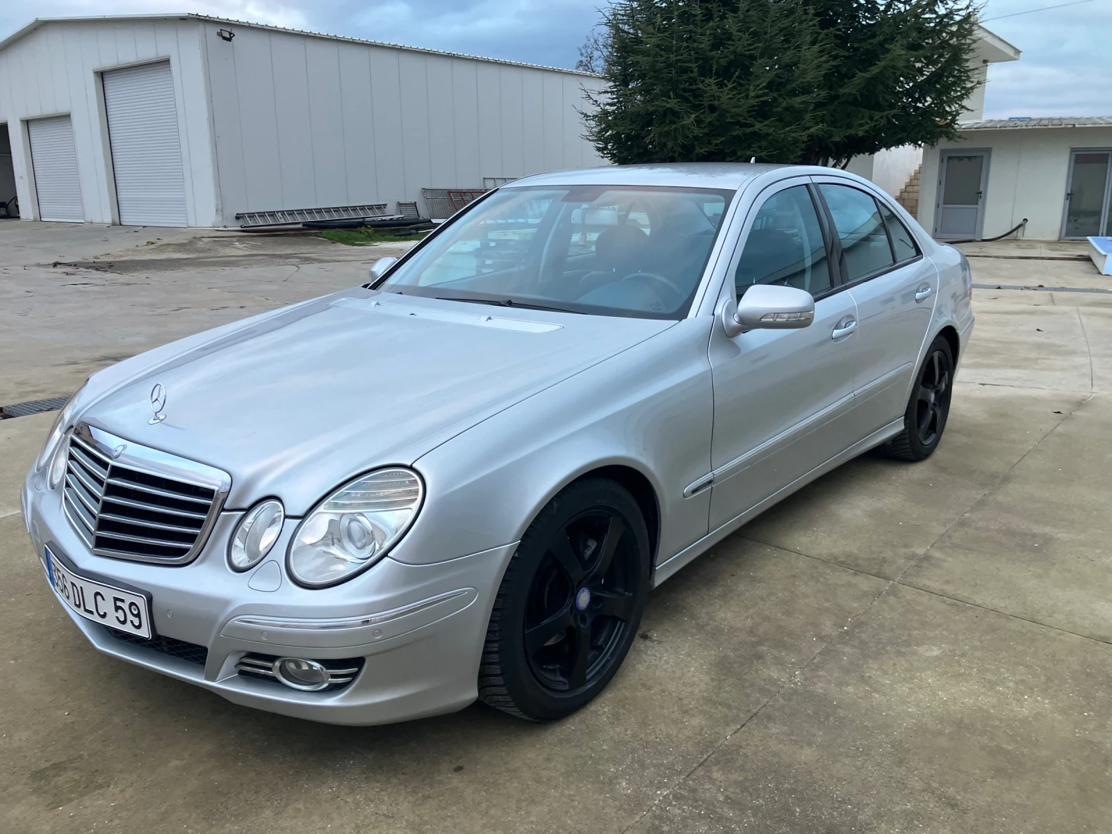 Mercedes-Benz E 220 220cdi Feis2008  - изображение 2