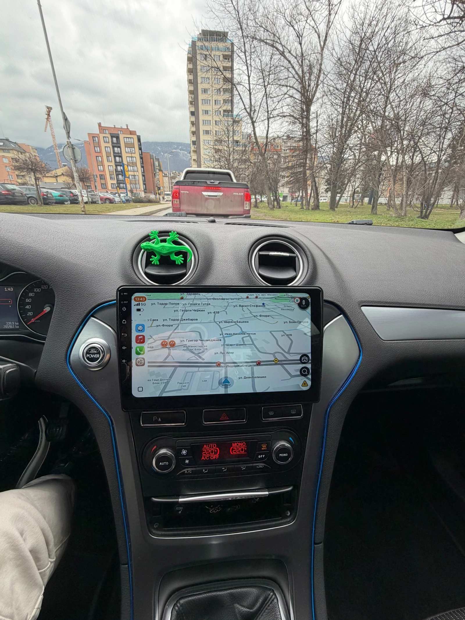 Ford Mondeo Titanium - изображение 2