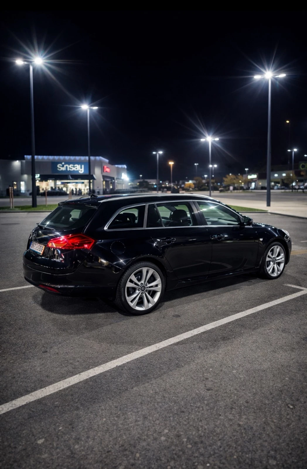 Opel Insignia Sports Tourer, снимка 5 - Автомобили и джипове - 53978259