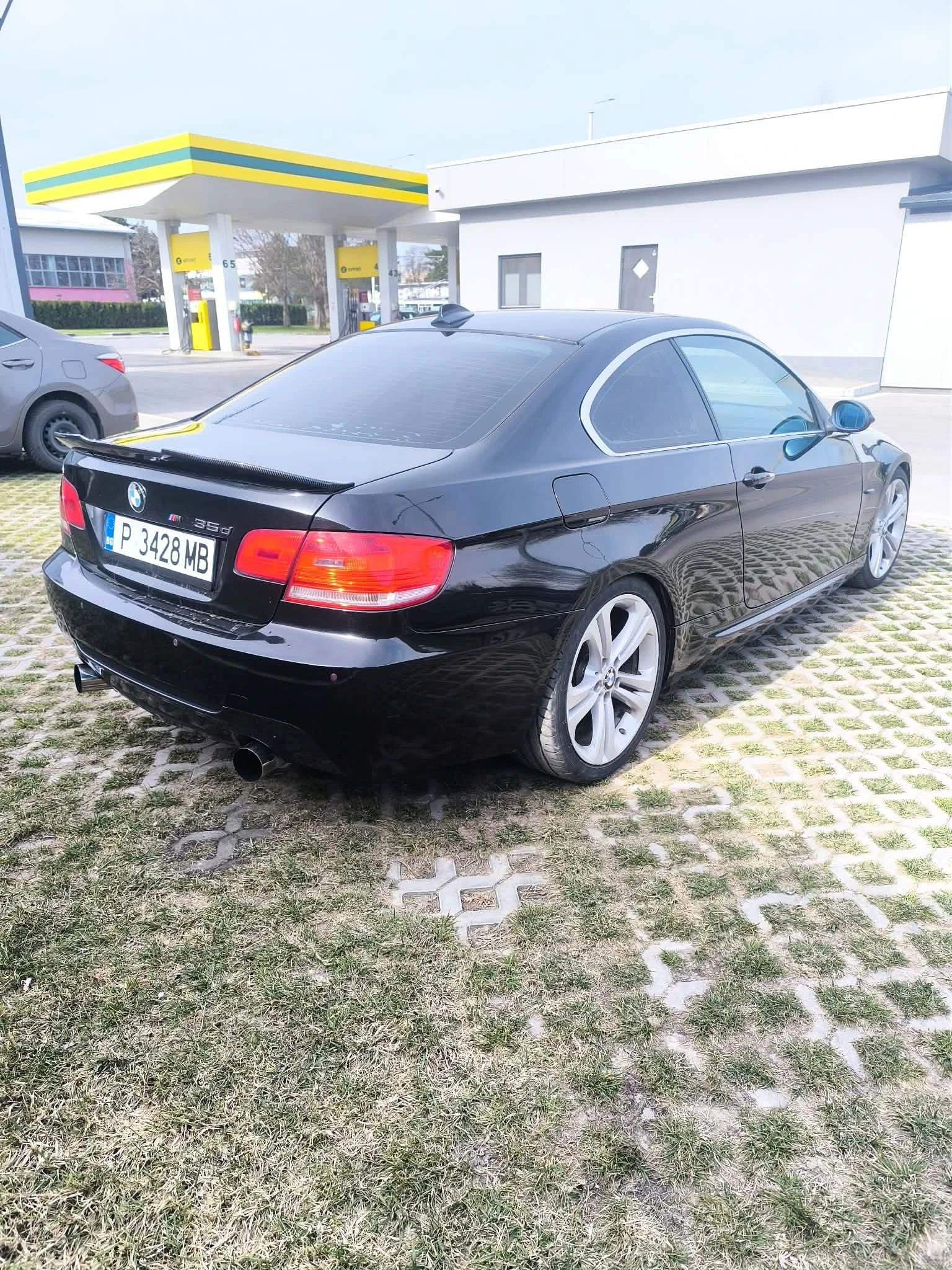 BMW 335 е92, снимка 4 - Автомобили и джипове - 54014564