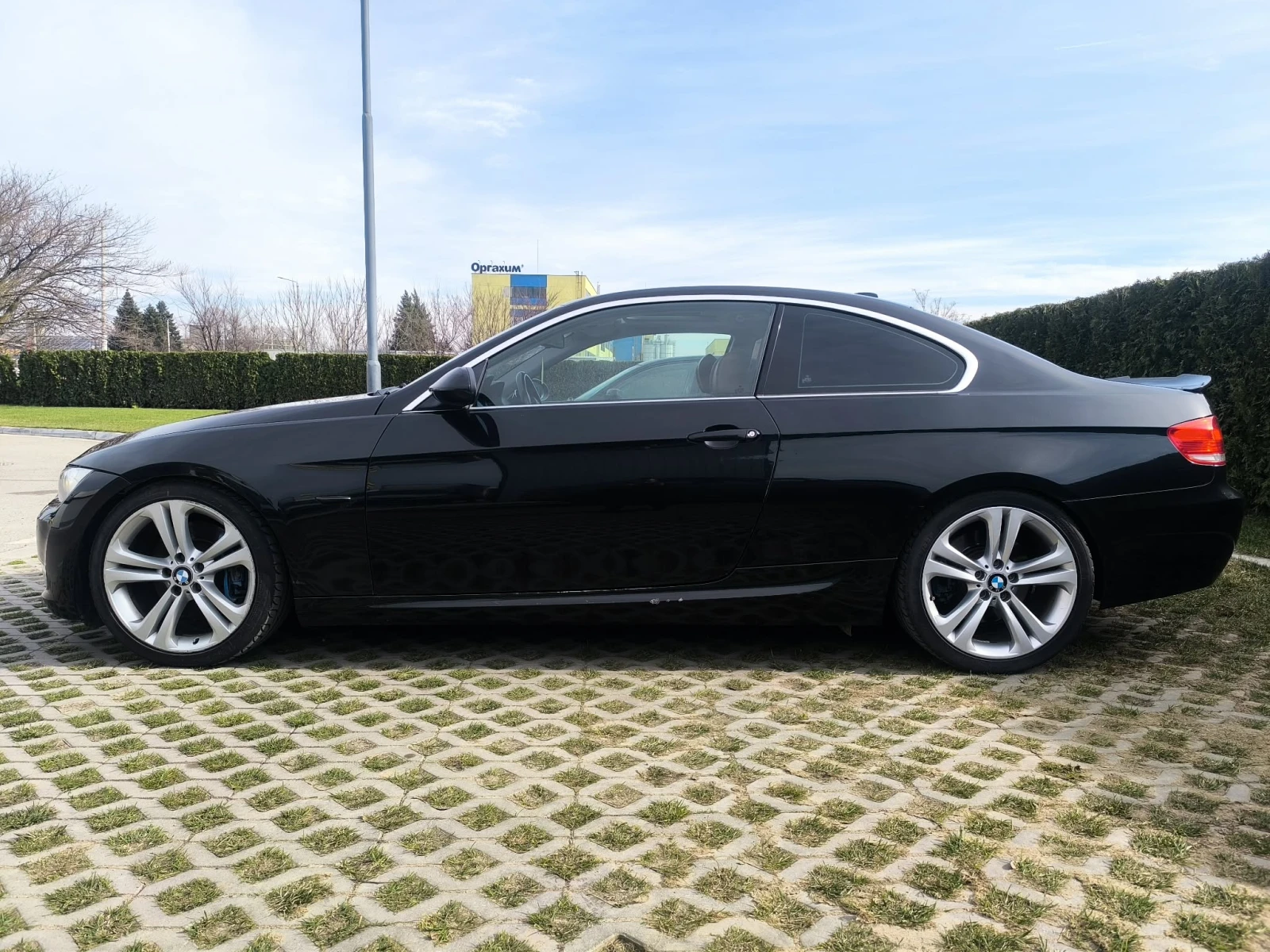 BMW 335 е92, снимка 2 - Автомобили и джипове - 54014564