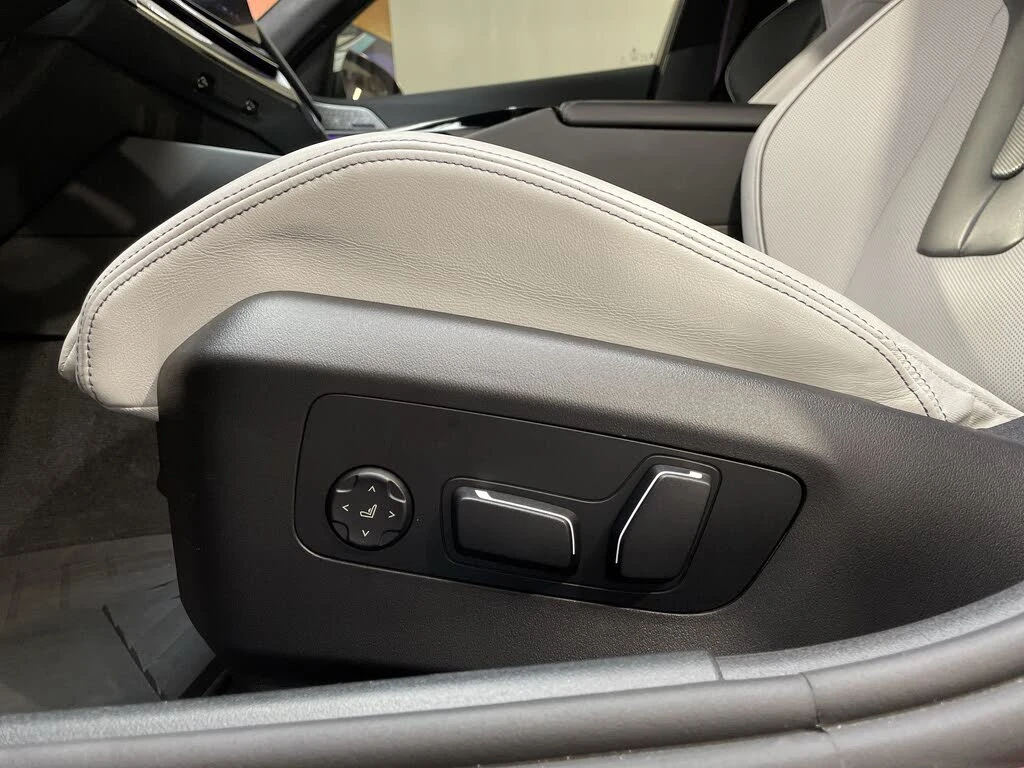 BMW M5  AWD, снимка 14 - Автомобили и джипове - 54205941