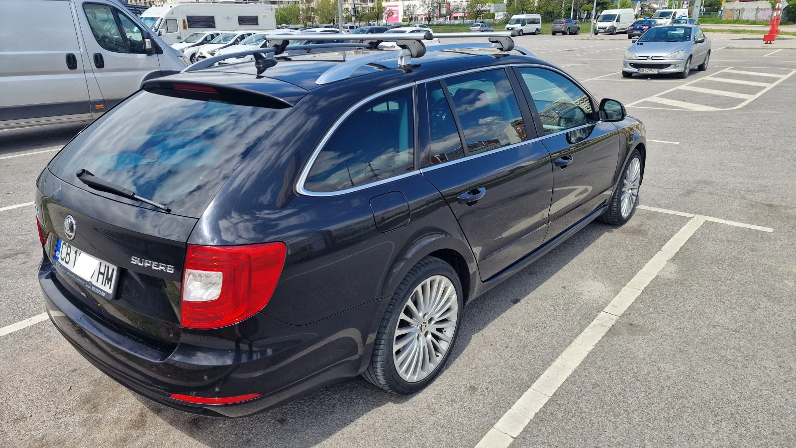 Skoda Superb, снимка 9 - Автомобили и джипове - 54441916