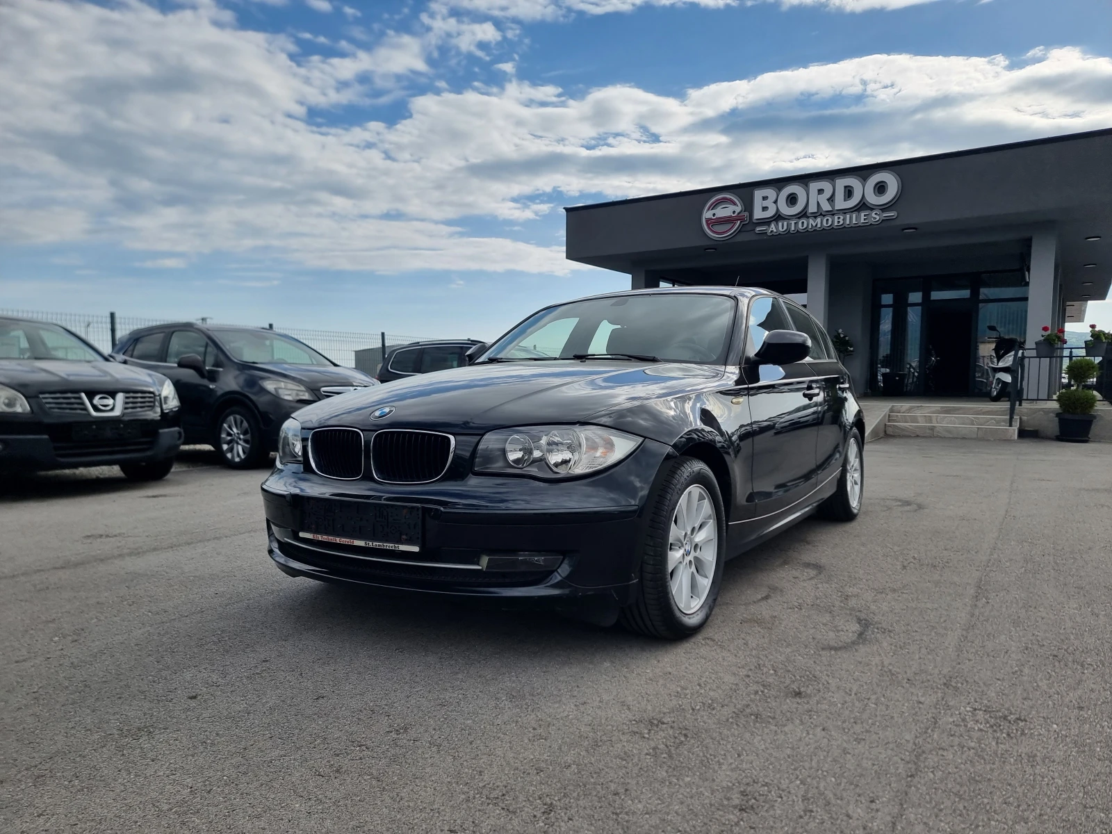 BMW 116 2.0D FACE, снимка 2 - Автомобили и джипове - 54447656