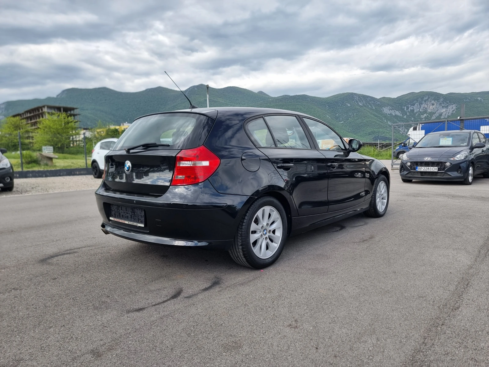 BMW 116 2.0D FACE, снимка 7 - Автомобили и джипове - 54447656