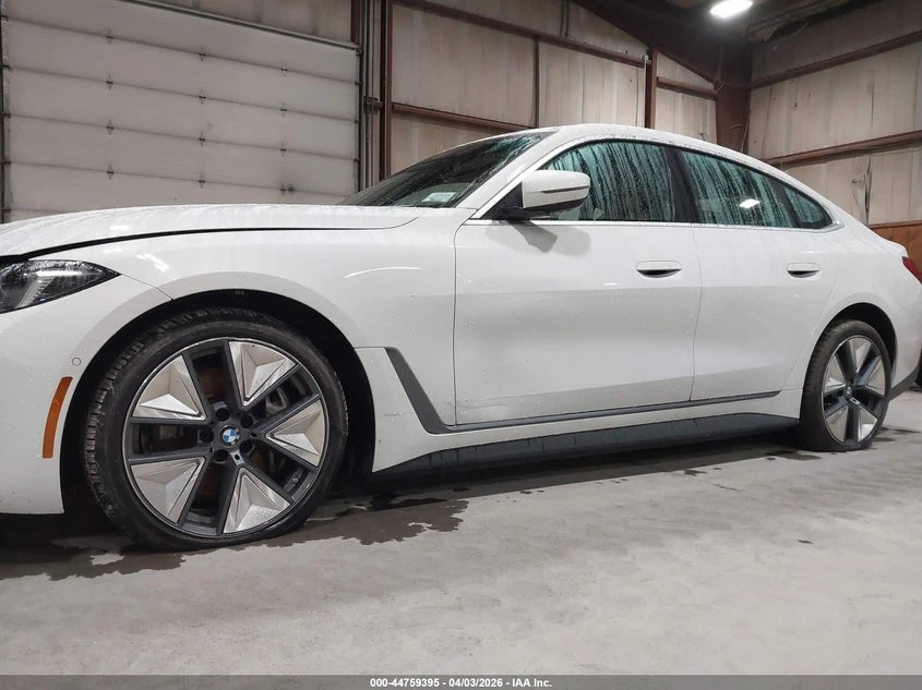 BMW i4 * Gran Coupe xDrive40* BUY NOW* , снимка 6 - Автомобили и джипове - 54618637