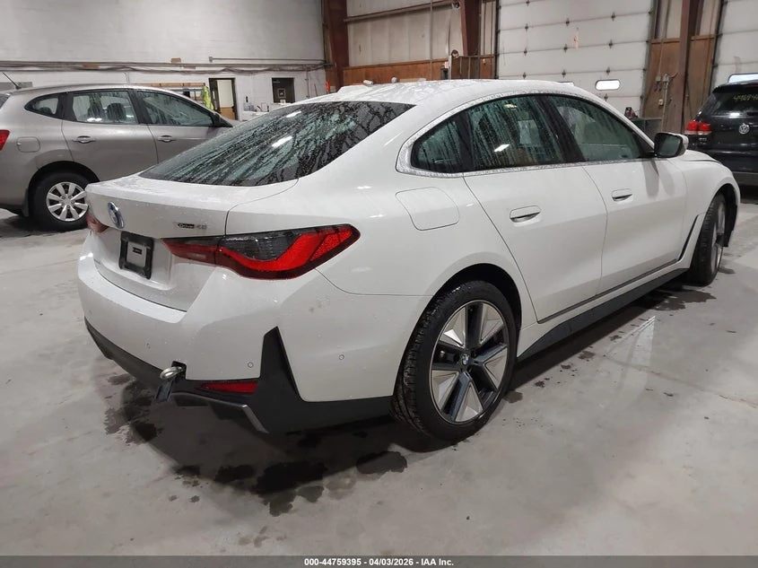 BMW i4 * Gran Coupe xDrive40* BUY NOW* , снимка 4 - Автомобили и джипове - 54618637