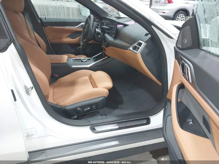 BMW i4 * Gran Coupe xDrive40* BUY NOW* , снимка 5 - Автомобили и джипове - 54618637