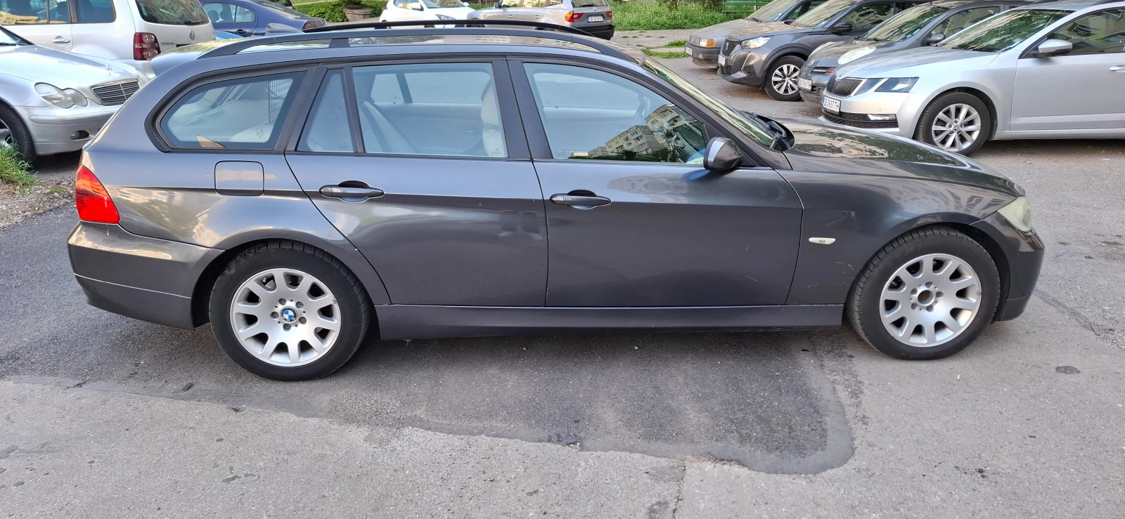 BMW 320, снимка 3 - Автомобили и джипове - 54645639