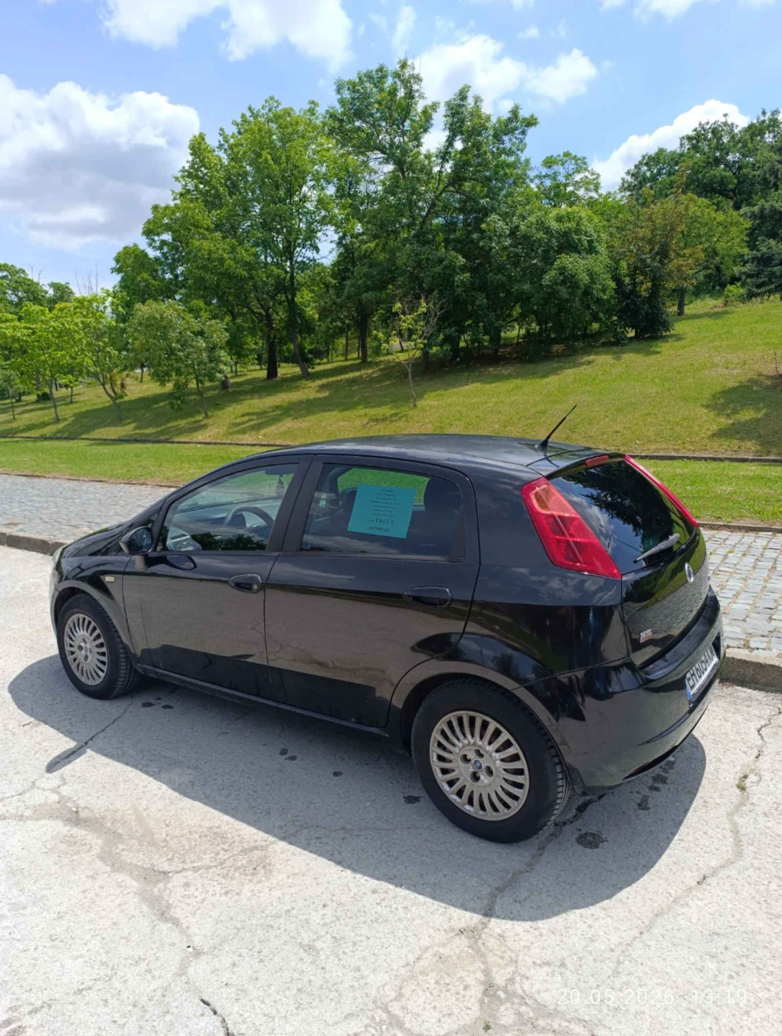 Fiat Punto Grande Punto 1.3 Multijet, снимка 5 - Автомобили и джипове - 54685016