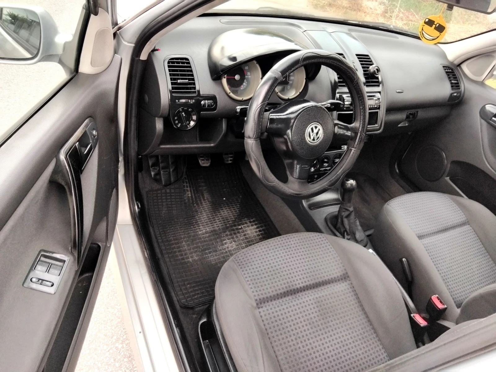VW Polo 1.4i.75k+ КЛИМА , снимка 14 - Автомобили и джипове - 55160348
