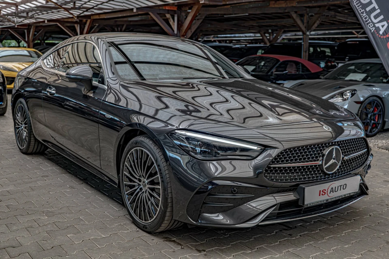 Mercedes-Benz CLE 300 Plug in Hybrid/AMG Line/Ambient/Подгрев/Memory/MBU, снимка 2 - Автомобили и джипове - 55191031