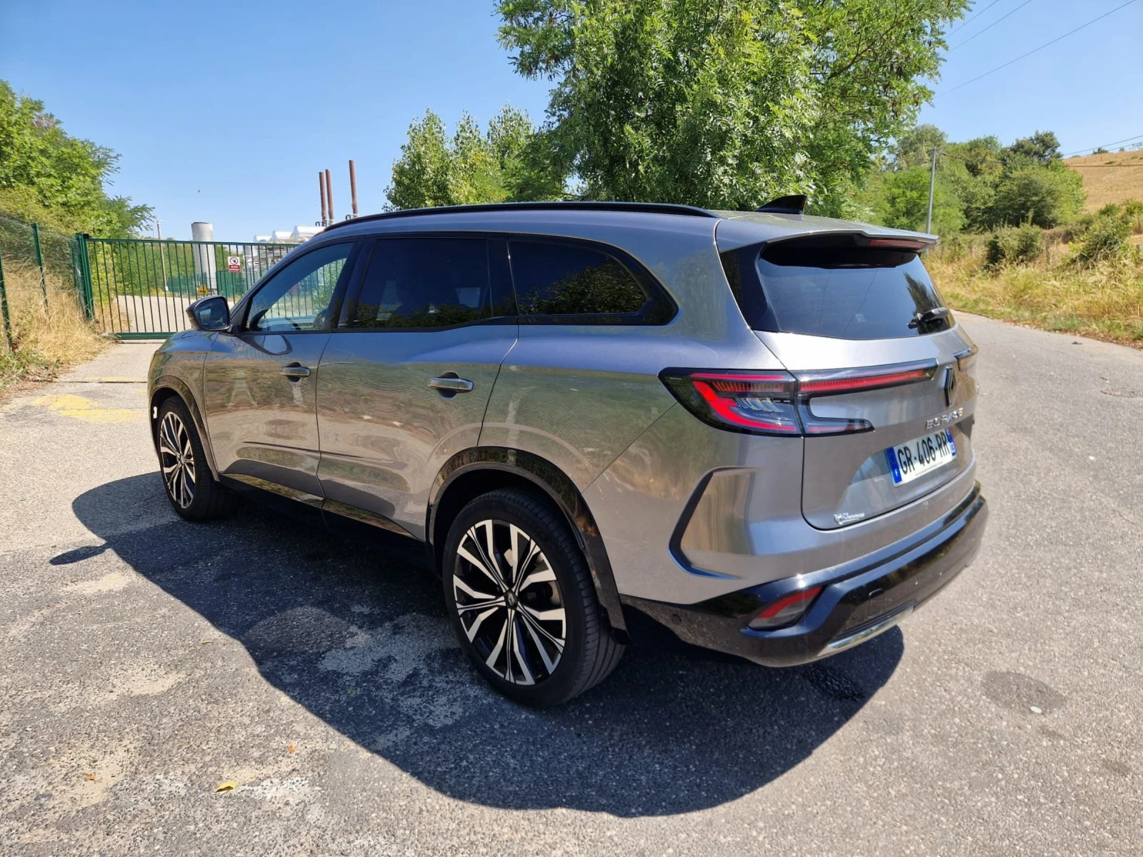 Renault Espace E-TECH FULL HYBRID ICONIC 200 | Mobile.bg � ����������� 2