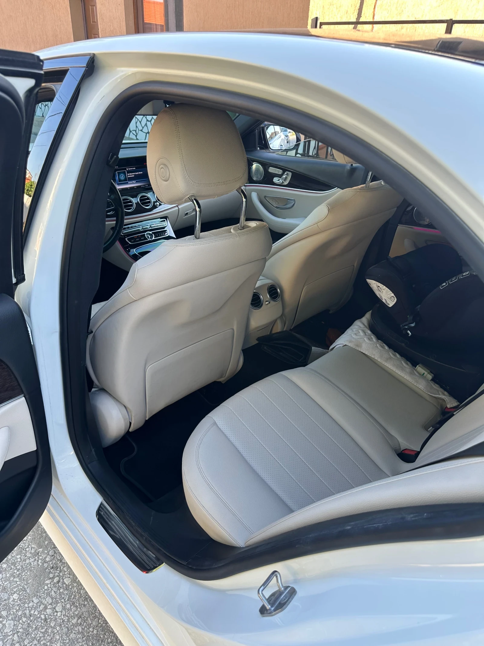 Mercedes-Benz E 300 W213 E300, снимка 9 - Автомобили и джипове - 55511874