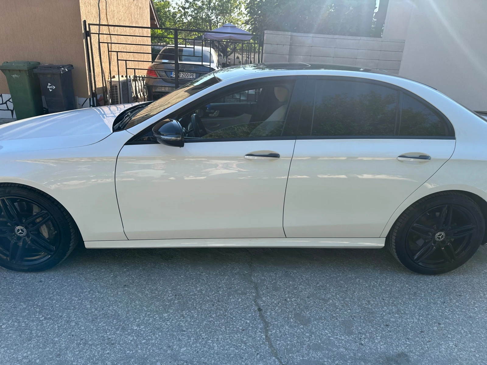 Mercedes-Benz E 300 W213 E300, снимка 3 - Автомобили и джипове - 55511874