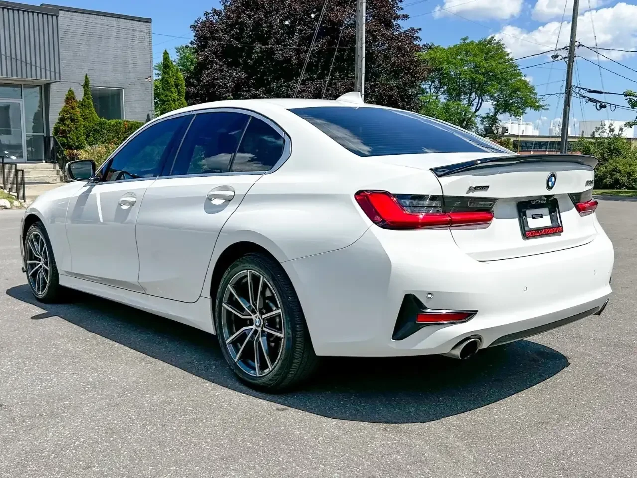 BMW 330 330i xDrive Sport Package, снимка 3 - Автомобили и джипове - 55530222