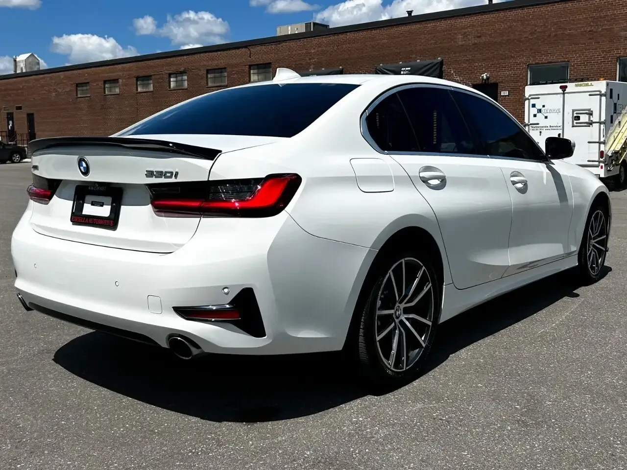 BMW 330 330i xDrive Sport Package, снимка 5 - Автомобили и джипове - 55530222