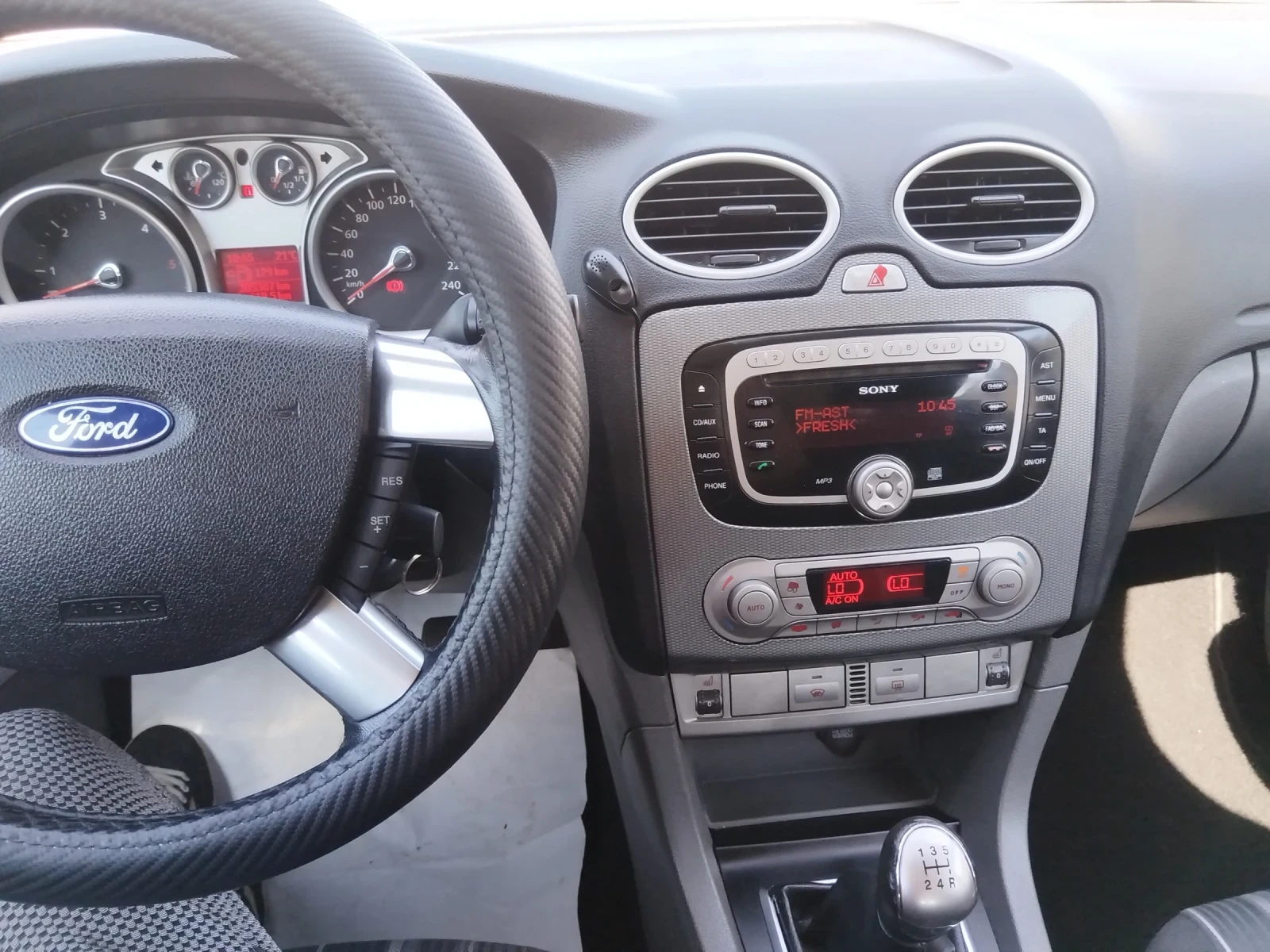 Ford Focus 1.6TDCI , снимка 16 - Автомобили и джипове - 55827708