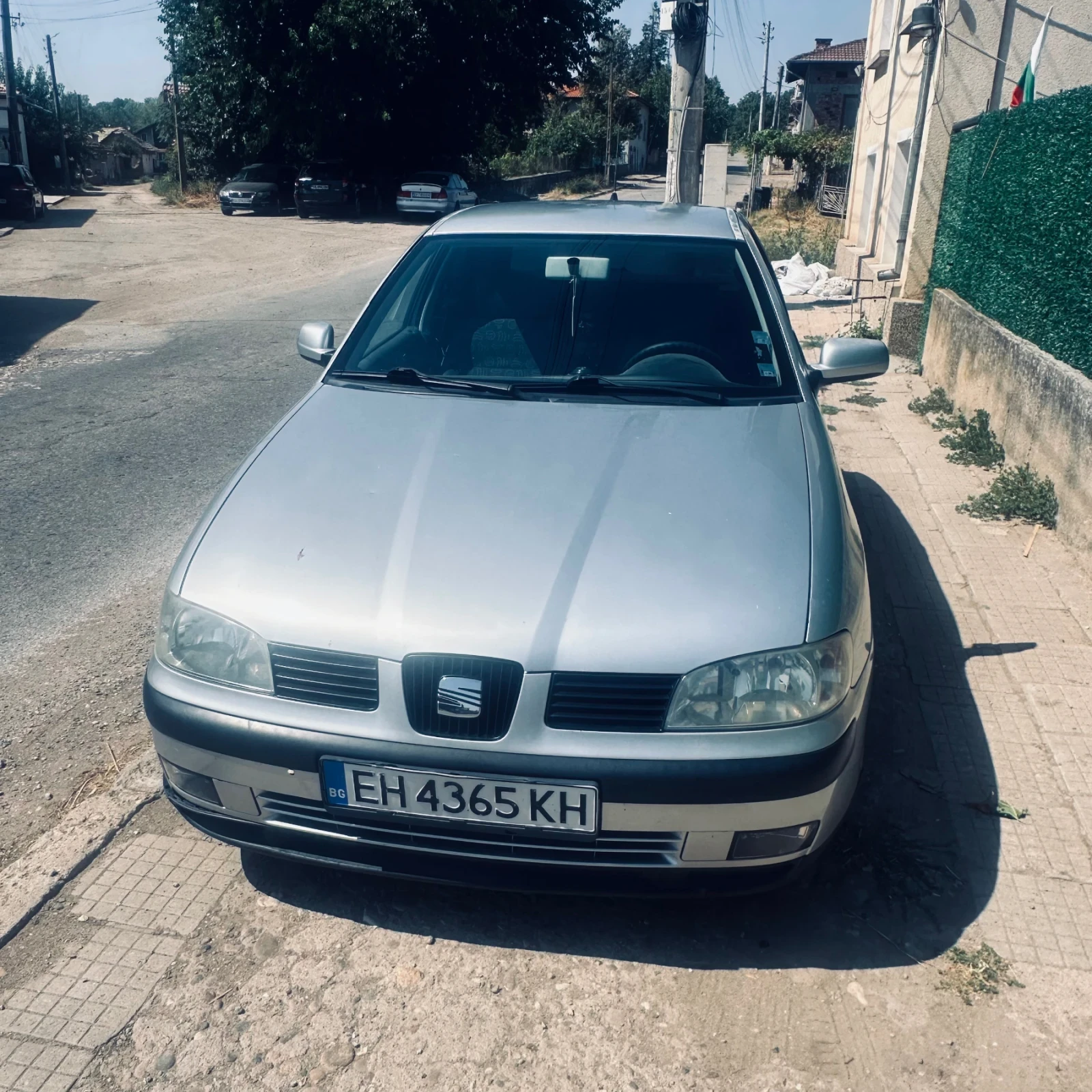 Seat Ibiza 1.4 16 v, снимка 2 - Автомобили и джипове - 55966520