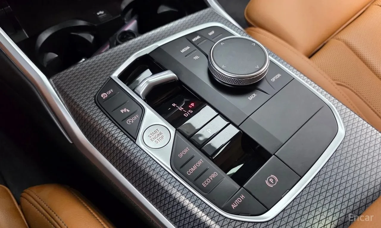 BMW 320 * 320i M Sport * ЦЕНА ДО БГ, снимка 9 - Автомобили и джипове - 56106094