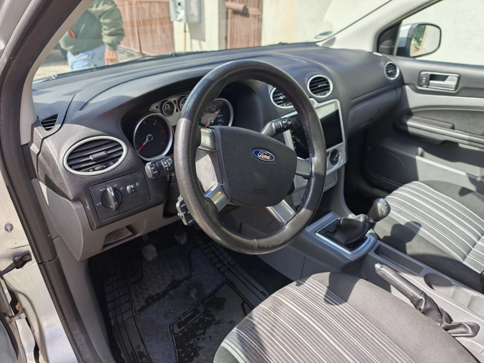 Ford Focus, снимка 6 - Автомобили и джипове - 56329529
