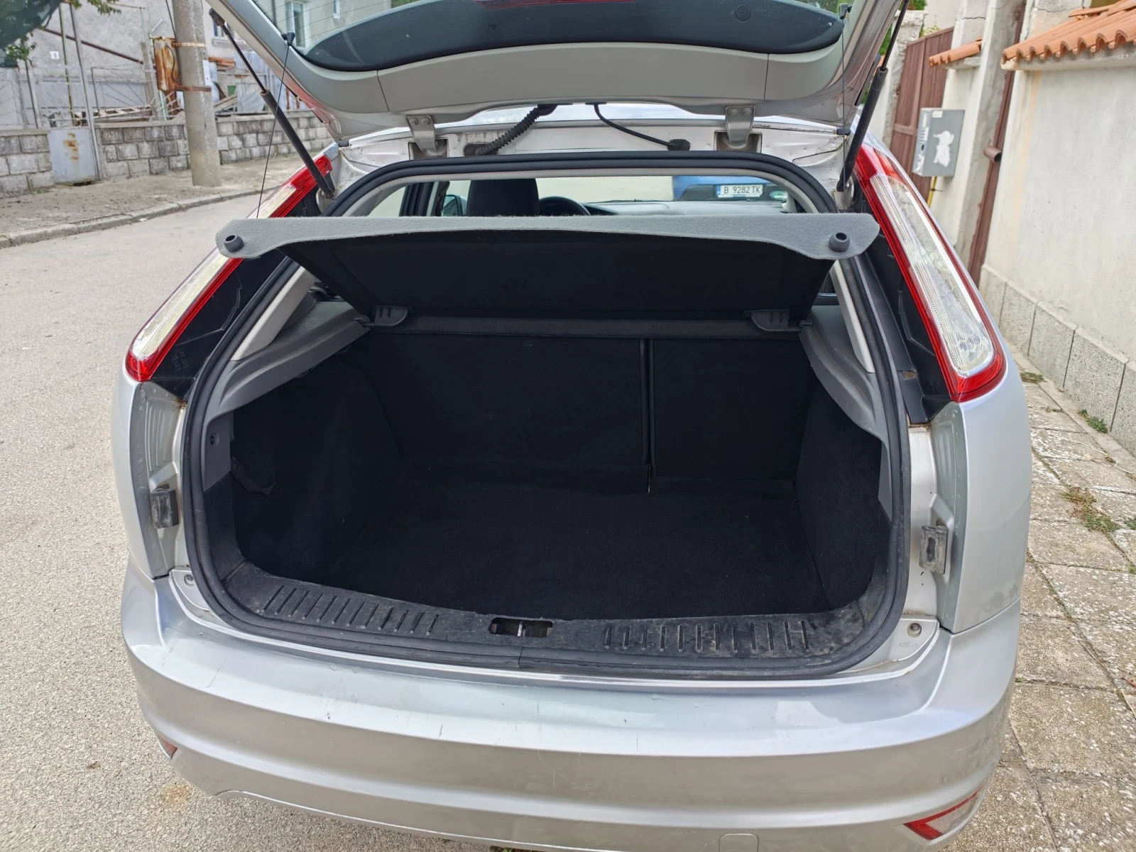 Ford Focus, снимка 9 - Автомобили и джипове - 56329529