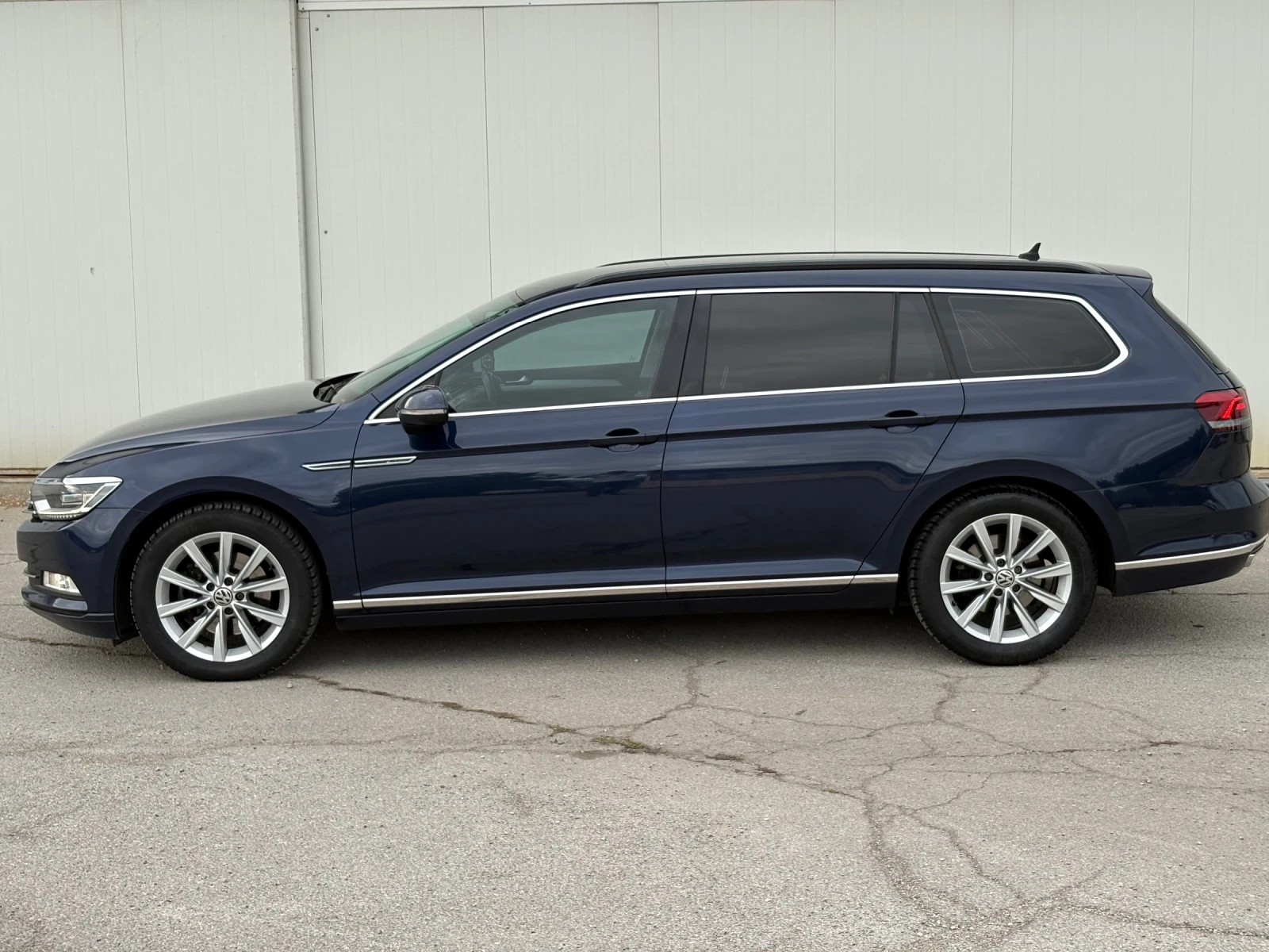 VW Passat Vw Passat B8* Highline* 2.0TDI* �����* ��� | Mobile.bg � ����������� 5