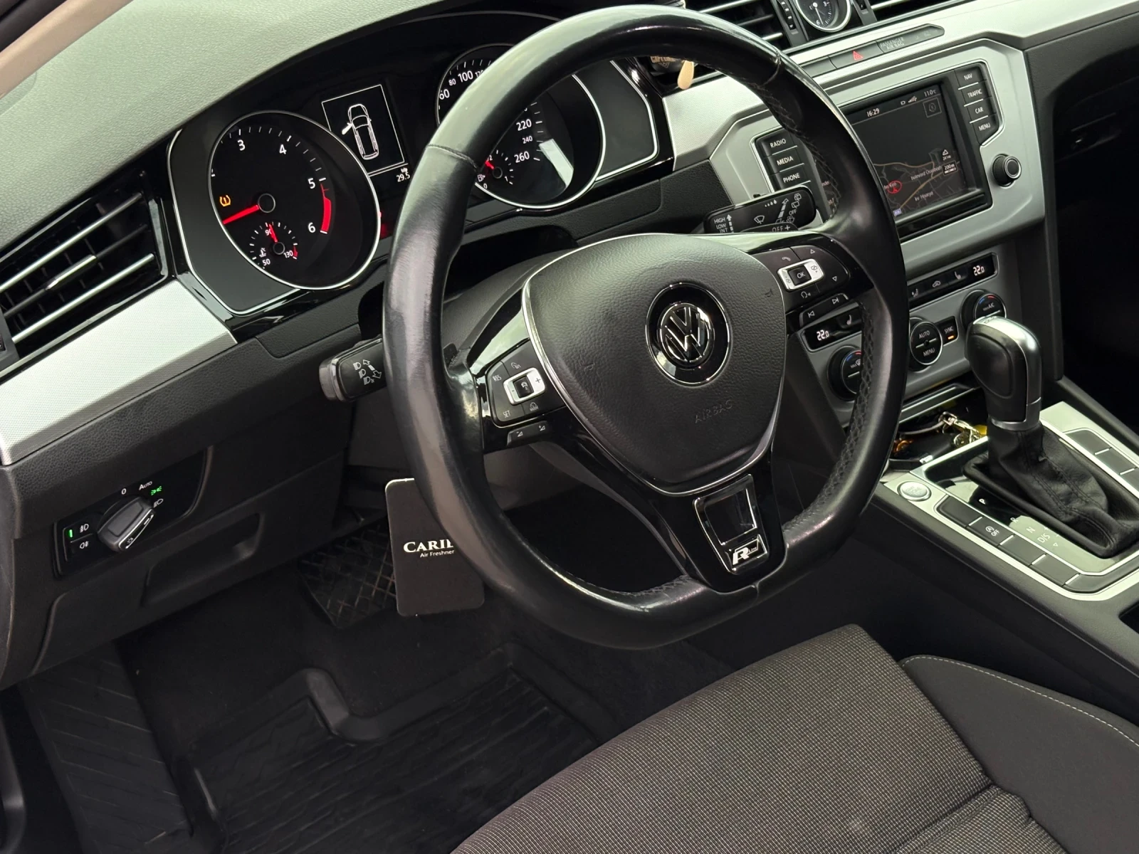 VW Passat Vw Passat B8* Highline* 2.0TDI* �����* ��� | Mobile.bg � ����������� 13