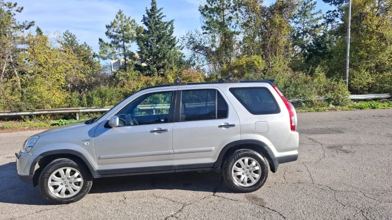 Honda Cr-v 2.0 Газ, снимка 3 - Автомобили и джипове - 52431249