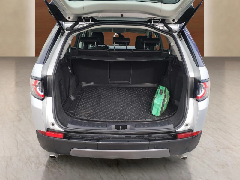 Land Rover Discovery Sport 2.0 TD4, снимка 12 - Автомобили и джипове - 53257984