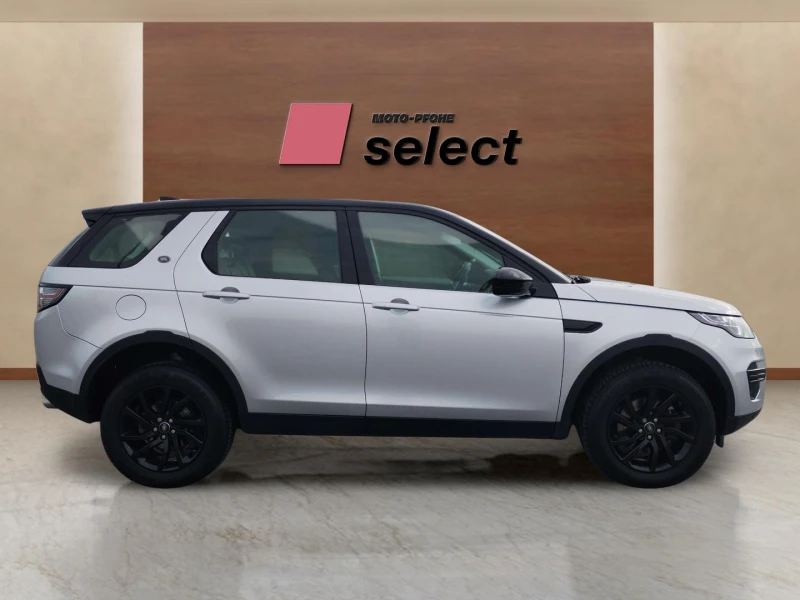 Land Rover Discovery Sport 2.0 TD4, снимка 4 - Автомобили и джипове - 53257984