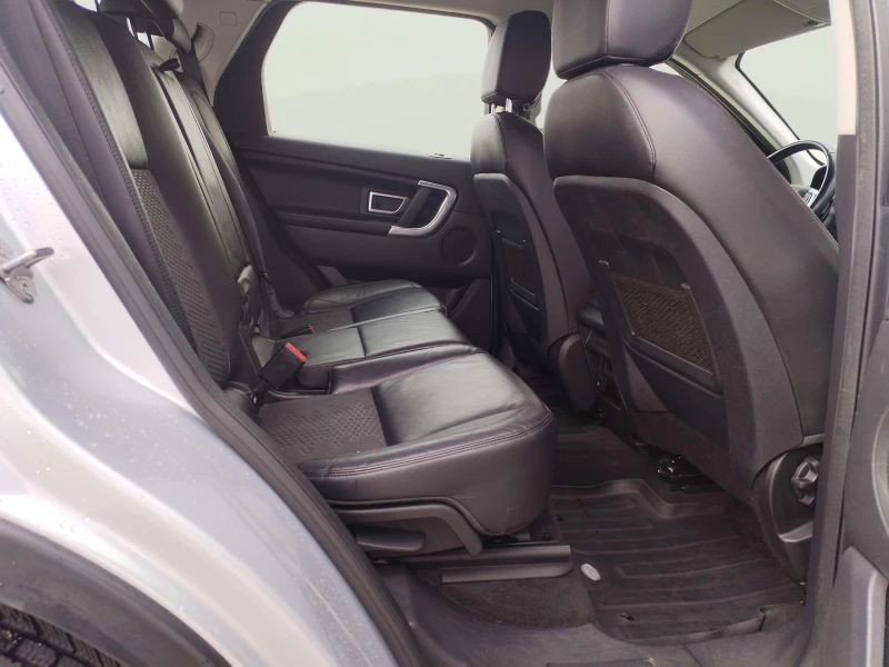 Land Rover Discovery Sport 2.0 TD4, снимка 10 - Автомобили и джипове - 53257984