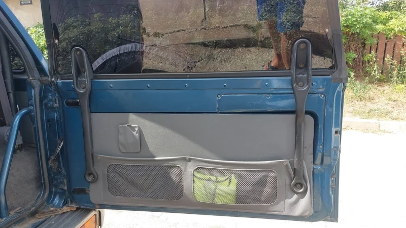 Daihatsu Feroza Limited, снимка 9 - Автомобили и джипове - 53481337