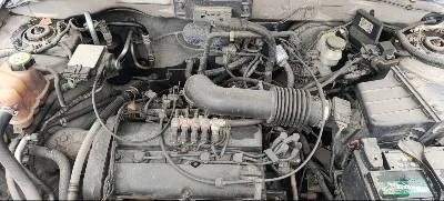 Mazda Tribute, снимка 5 - Автомобили и джипове - 52972413