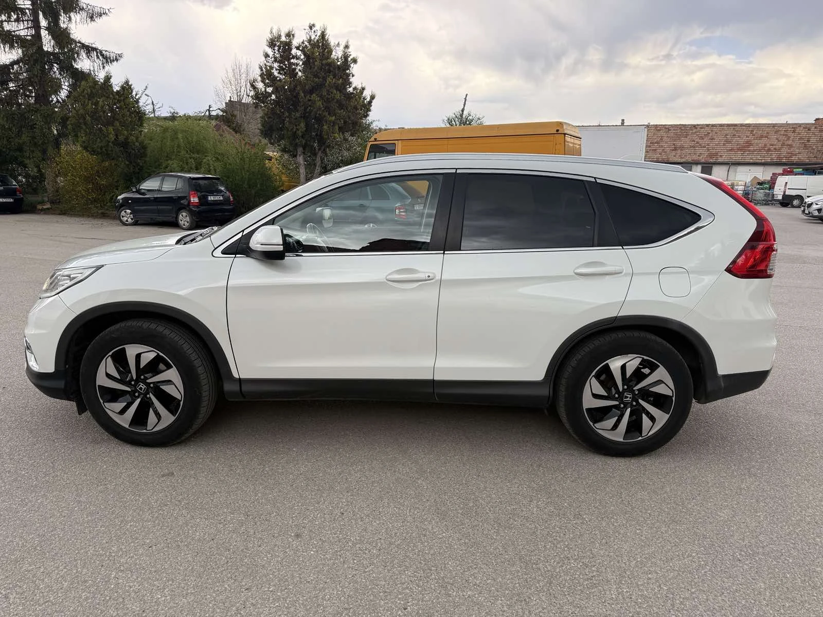 Honda Cr-v 1.6 DTEC 4x4 - изображение 4