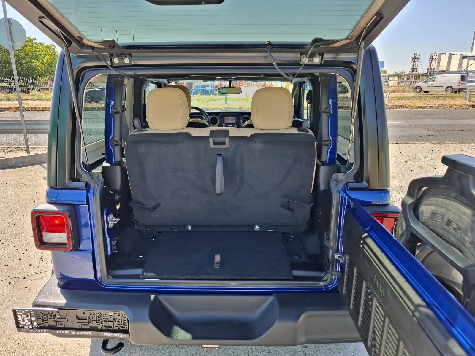 Jeep Wrangler 3, 6i SPORT | Mobile.bg   11