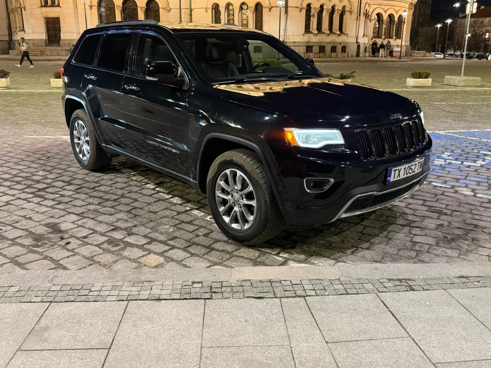 Jeep Grand cherokee WK2 5.7HEMI, снимка 8 - Автомобили и джипове - 53811169