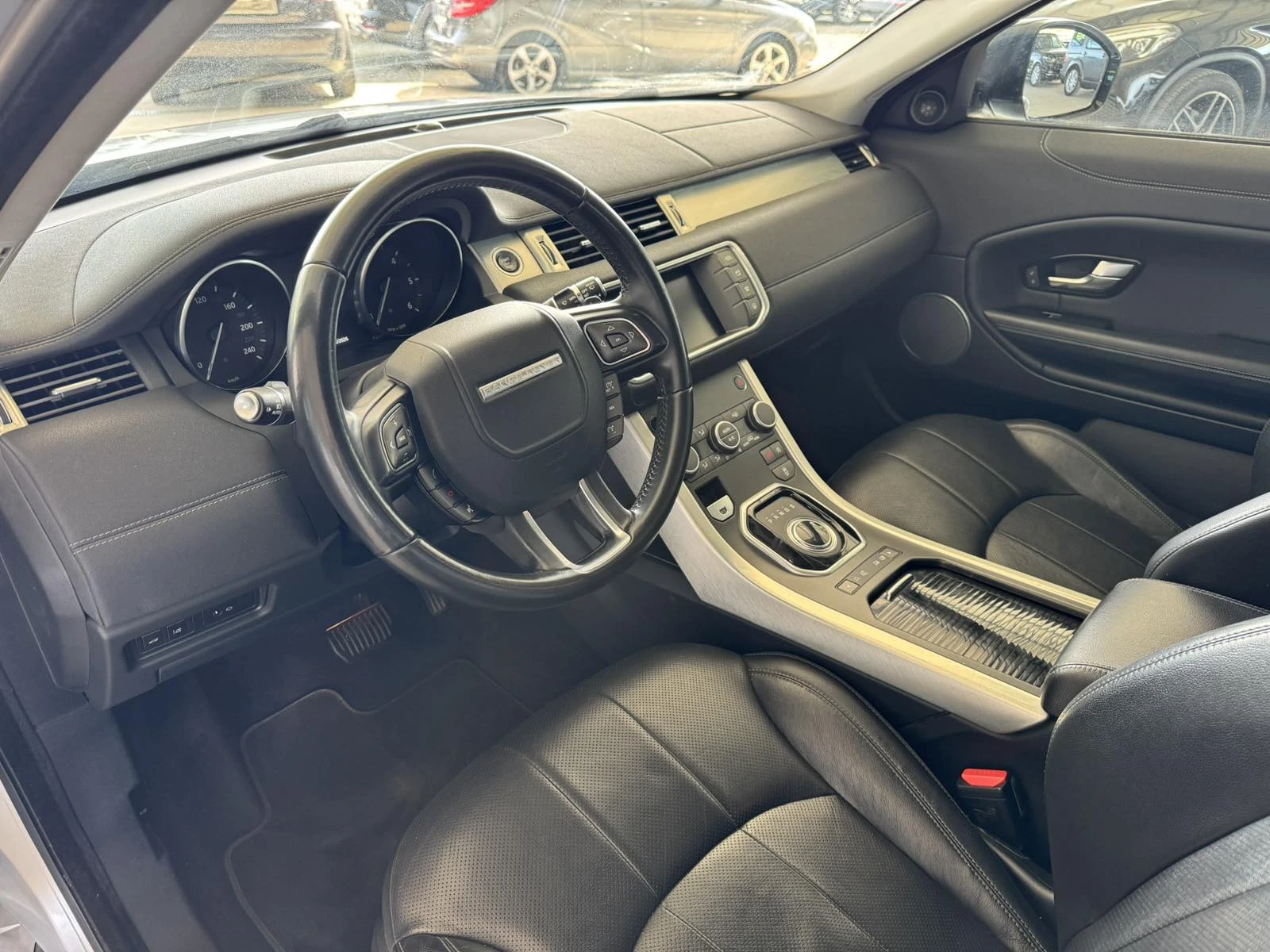 Land Rover Range Rover Evoque 2.0* 150ps* 4x4* 118��.��* R-Dinamic* ����* ���� | Mobile.bg � ����������� 9