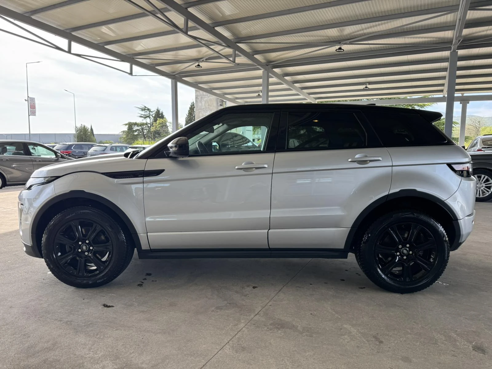 Land Rover Range Rover Evoque 2.0* 150ps* 4x4* 118��.��* R-Dinamic* ����* ���� | Mobile.bg � ����������� 2