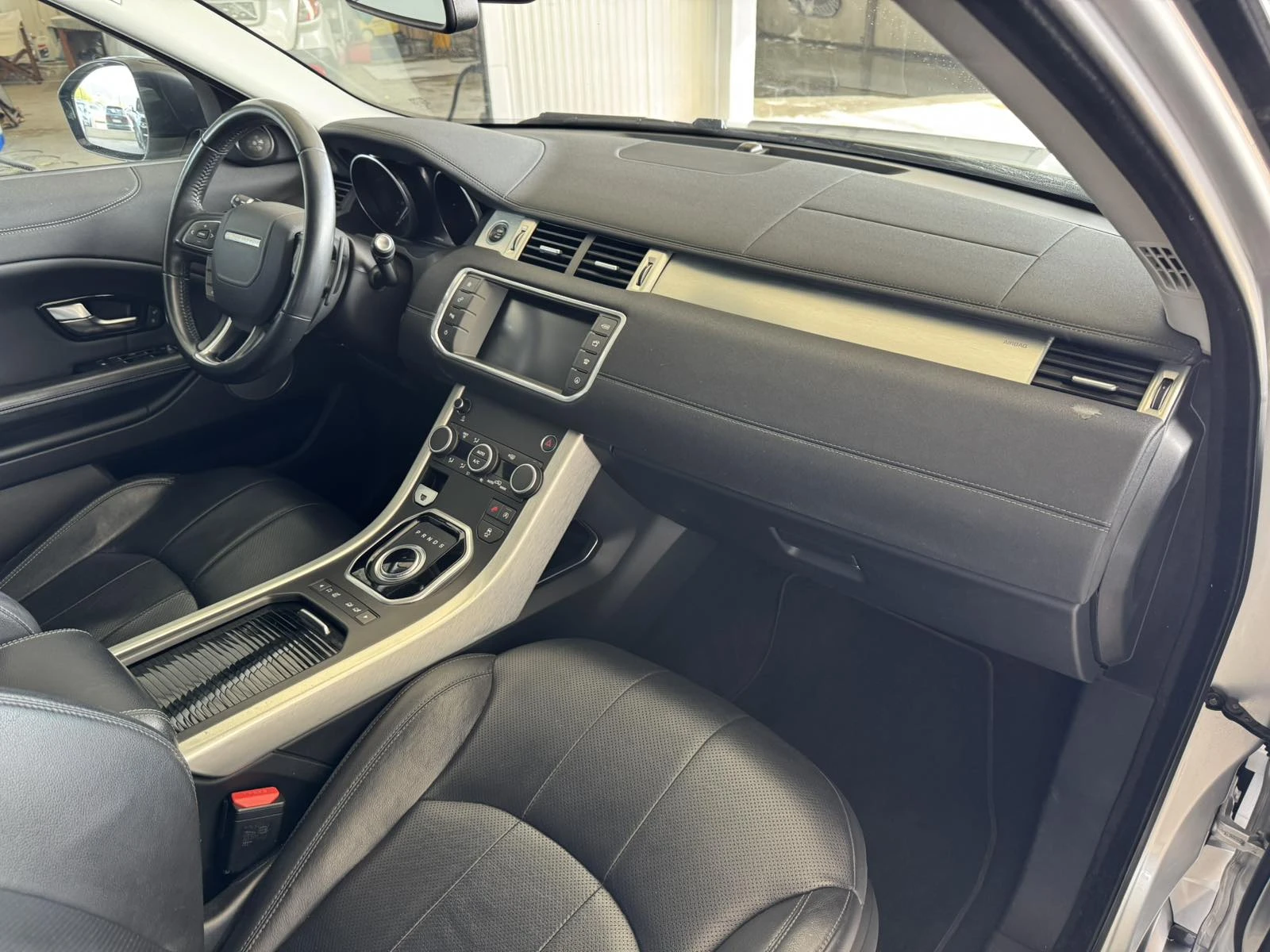 Land Rover Range Rover Evoque 2.0* 150ps* 4x4* 118��.��* R-Dinamic* ����* ���� | Mobile.bg � ����������� 10