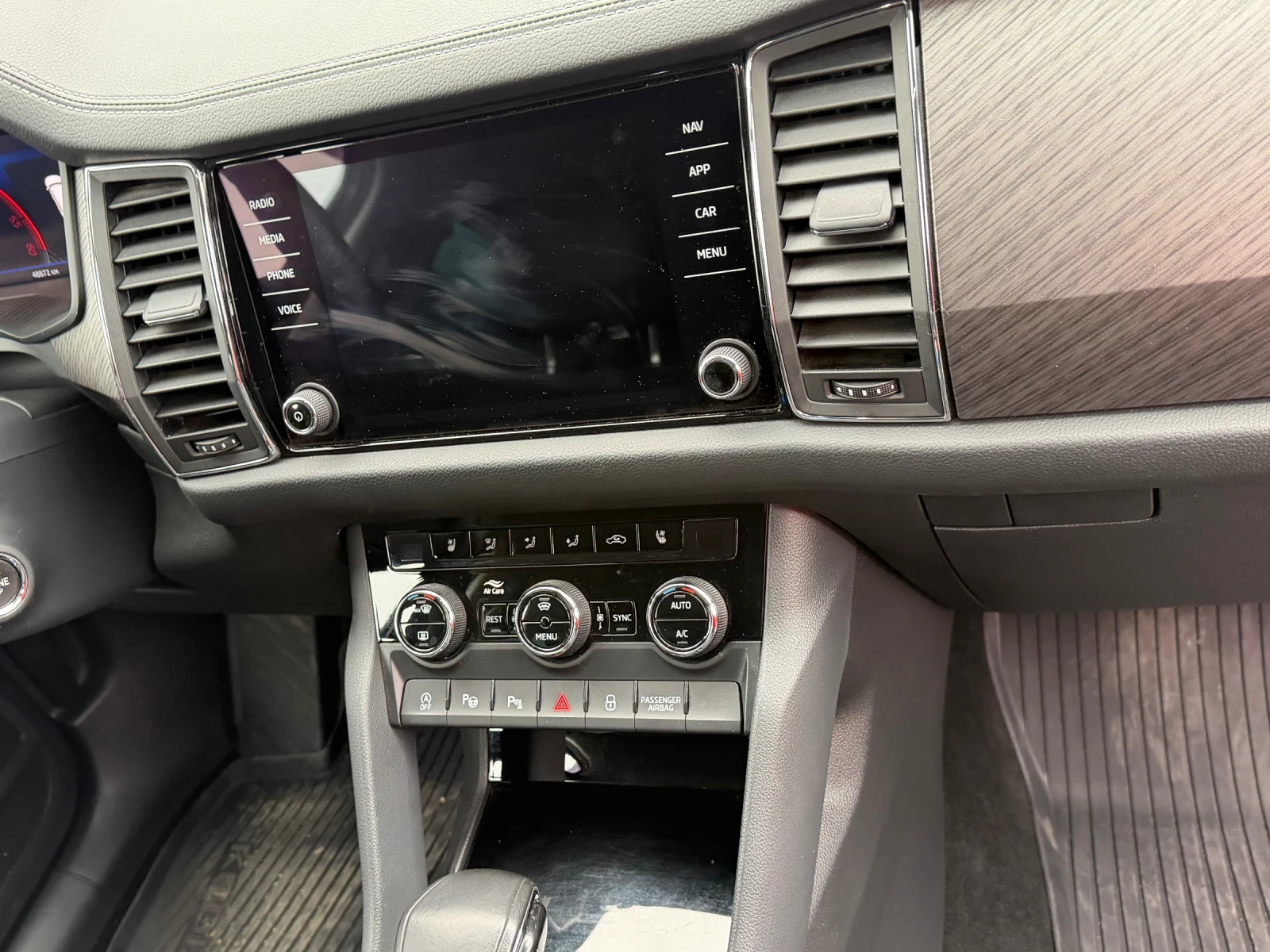 Skoda Kodiaq Vision, снимка 8 - Автомобили и джипове - 54361486