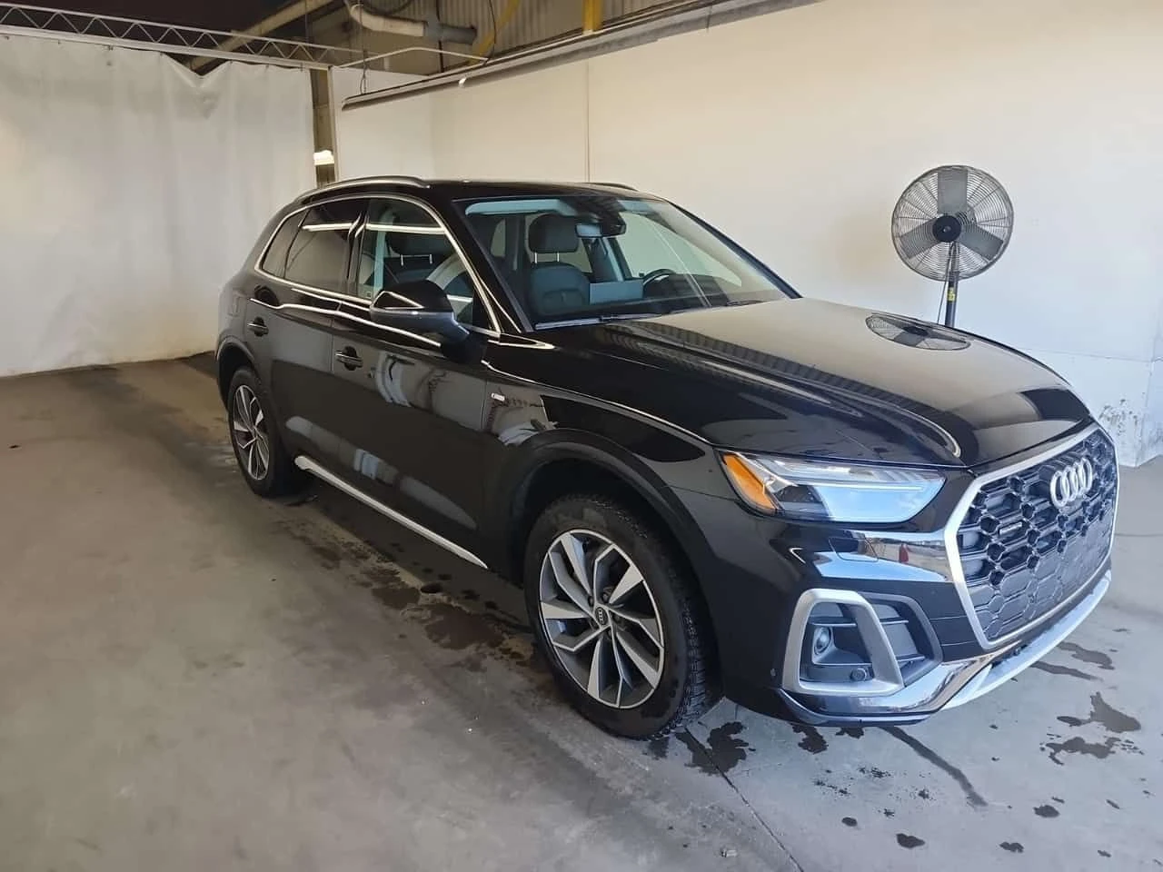 Audi Q5 TECHNIK| DISTR| 360| BANG&O| PANO| 2 КЛЮЧА| CARFAX, снимка 2 - Автомобили и джипове - 54435729