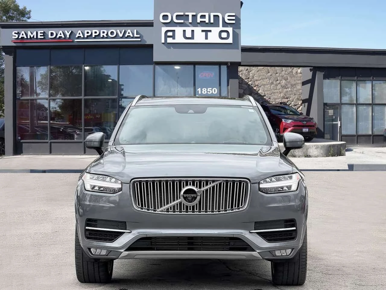 Volvo Xc90 Inscription * Фиксирана цена до БГ * CARFAX * , снимка 2 - Автомобили и джипове - 54639048