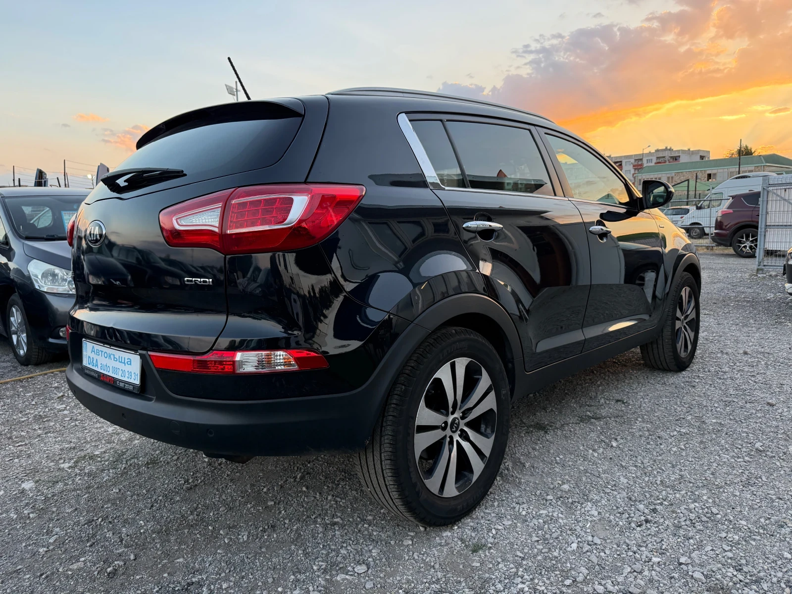 Kia Sportage 2.0CRDI 185к.с 4WD Швейцария Facelift , снимка 6 - Автомобили и джипове - 55233061